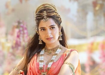 Actress Ashika Rangnath latest pics