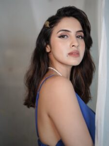 Actress Mannara Chopra Shares Stunning New Photos – Fans React  