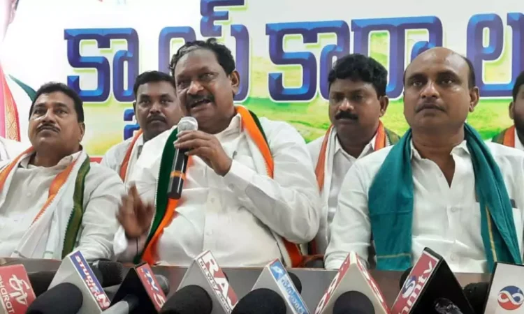 కాంగ్రెస్ పార్టీ ఆస్తి తిరిగి స్వాధీనం కార్యకర్తల విజయోత్సవం: పొదెం