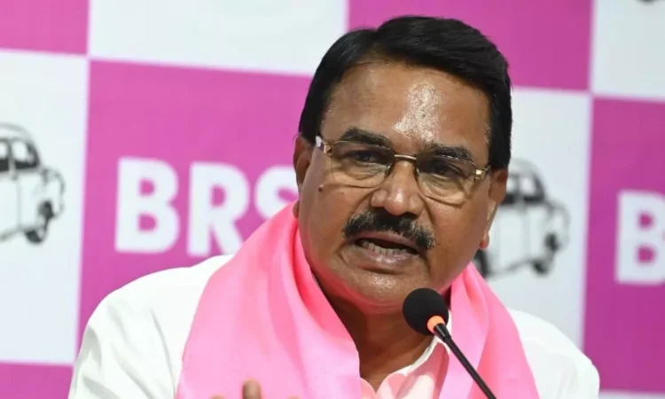 Former Minister Niranjan Reddy Controversial Comments on Kavitha