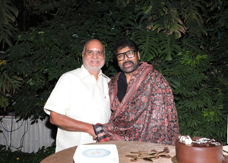 ‘మన శంకరవర ప్రసాద్ గారు’ సక్సెస్ సందర్భంగా మెగాస్టార్ కి సన్మానం