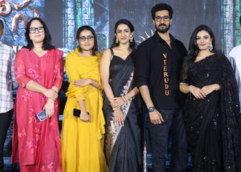 ఆద్యంతం వినోదాత్మకంగా ఉండే ‘రాకాస’