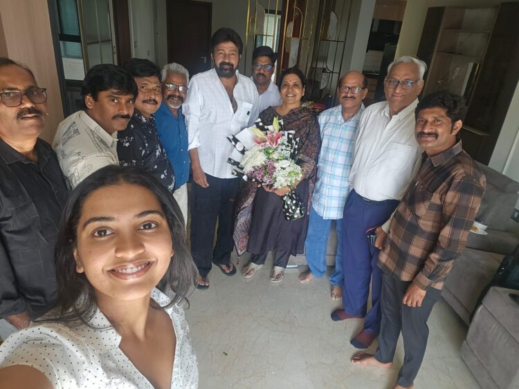 డా. రాజశేఖర్ ను అభినందించిన “ఫిల్మ్ క్రిటిక్స్ అసోసియేషన్”